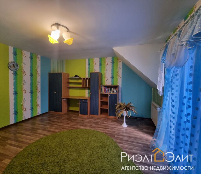 Современный дом в черте города