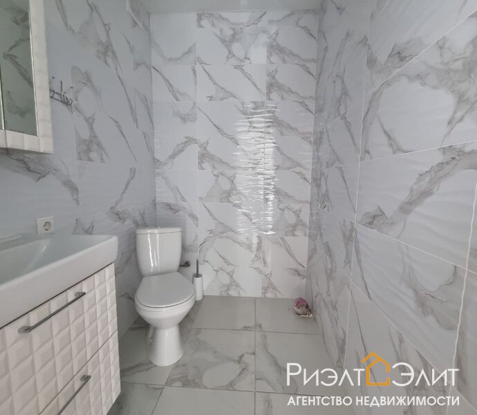 Современный дом в черте города