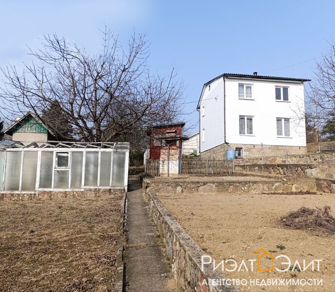 Продается дача в СТ Ландыш