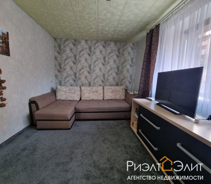 1 комнатная квартира на Космонавтов