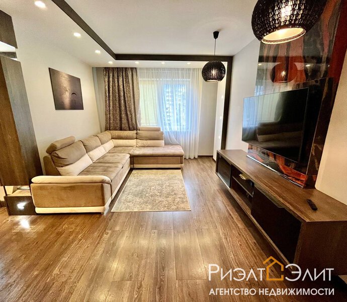 3-х комнатная квартира с дизайнерским ремонтом