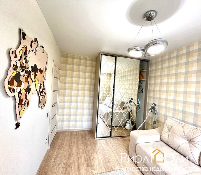 3-х комнатная квартира с дизайнерским ремонтом