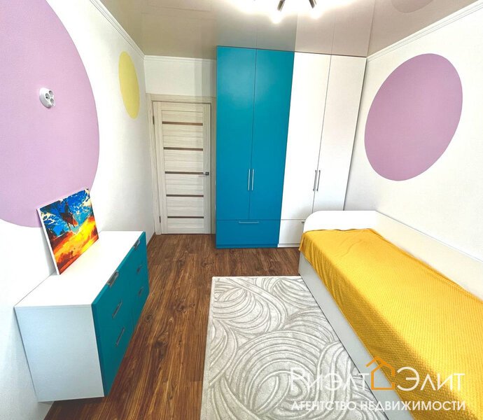 3-х комнатная квартира с дизайнерским ремонтом