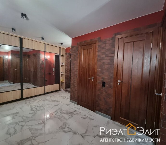 Продается 2-ух комнатная квартира