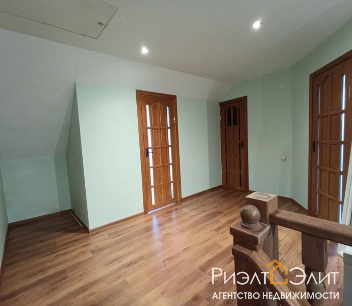 Продается уютный  дом в поселке Береговой