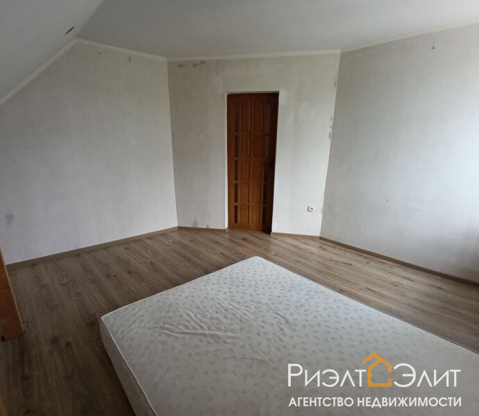 Продается уютный  дом в поселке Береговой