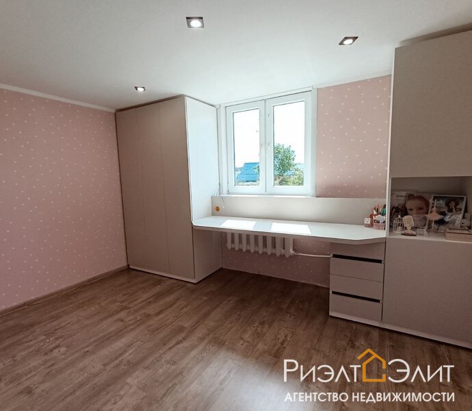 Продается уютный  дом в поселке Береговой