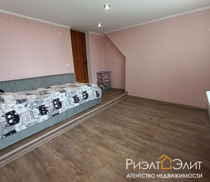 Продается уютный  дом в поселке Береговой