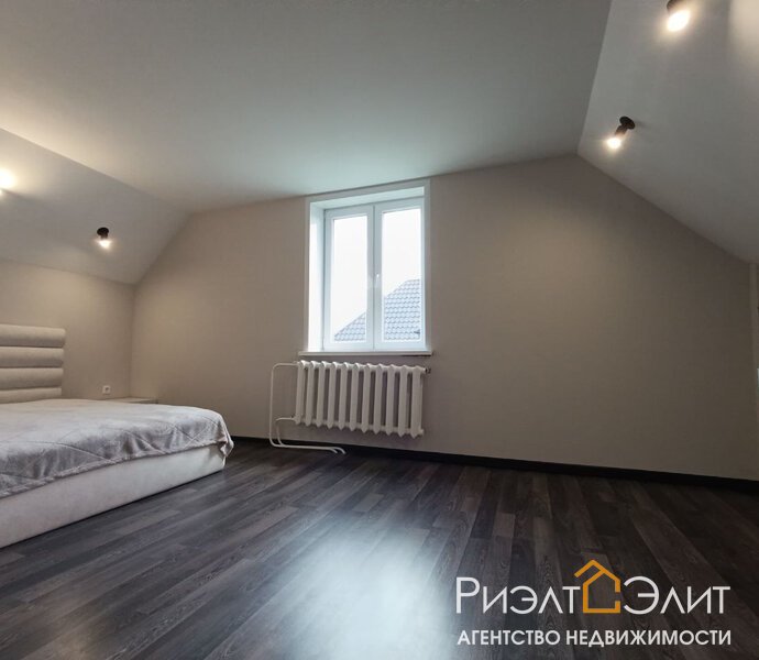 Продается уютный  дом в поселке Береговой