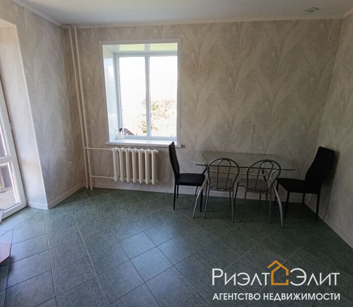 Продается уютный  дом в поселке Береговой