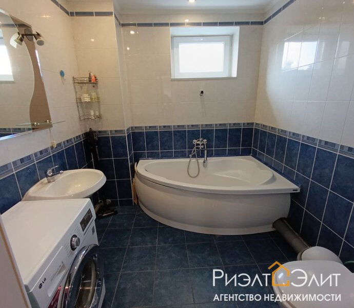 Продается уютный  дом в поселке Береговой