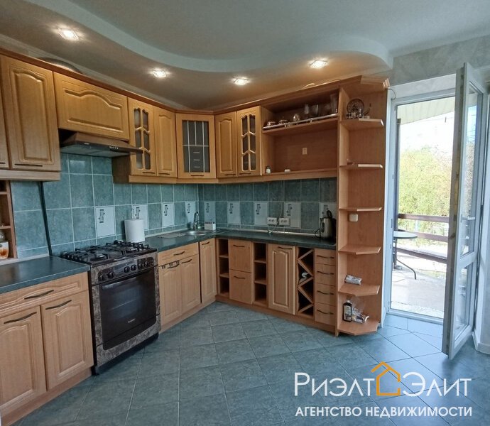 Продается уютный  дом в поселке Береговой