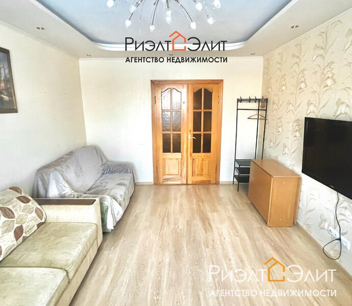 4-ком квартира на Клецкова