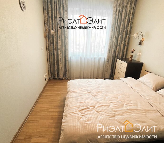 4-ком квартира на Клецкова