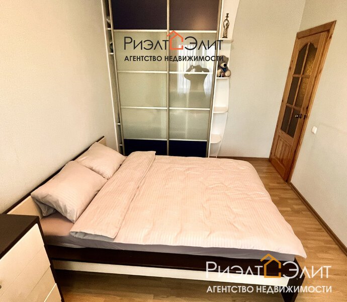 4-ком квартира на Клецкова