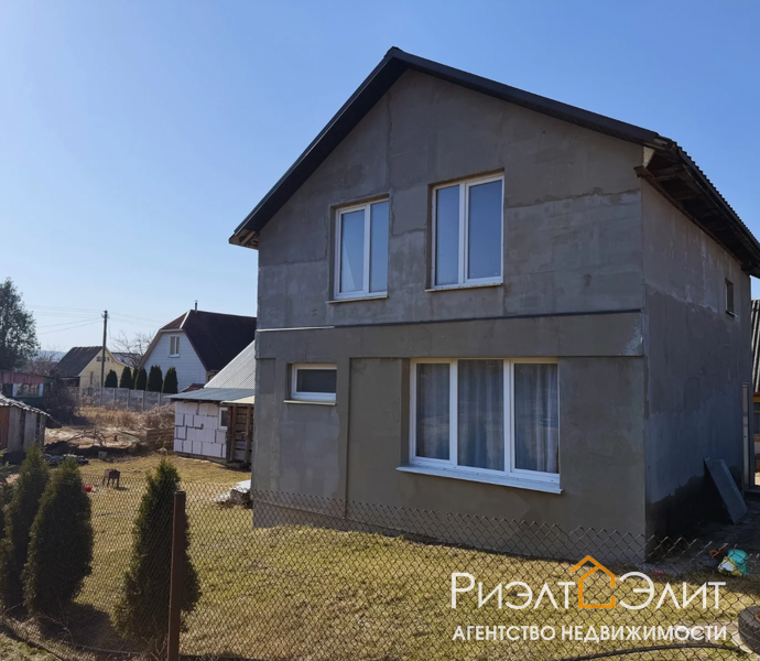 Дача с гаражом