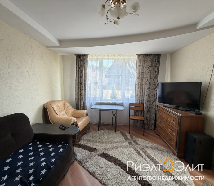 Дача с гаражом