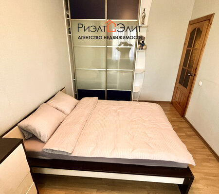 4-ком квартира на Клецкова