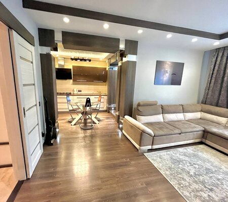 3-х комнатная квартира с дизайнерским ремонтом